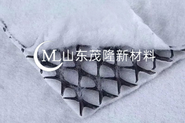 三維復(fù)合排水網(wǎng)